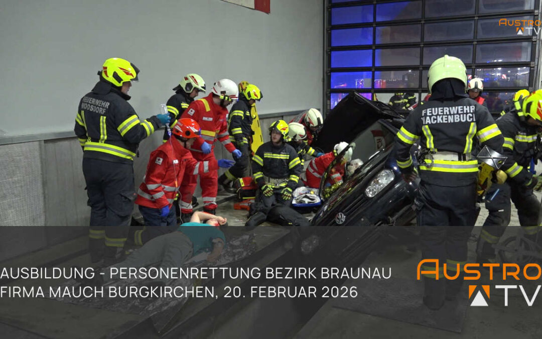 Personenrettung – Ausbildung der Feuerwehr bei Firma Mauch in Burgkirchen OÖ