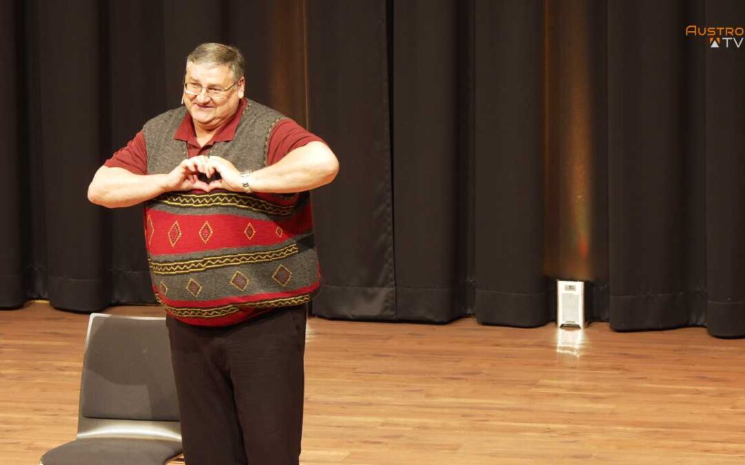 Walter Kammerhofer mit „Amoi ois“ im Stadtsaal Mattighofen