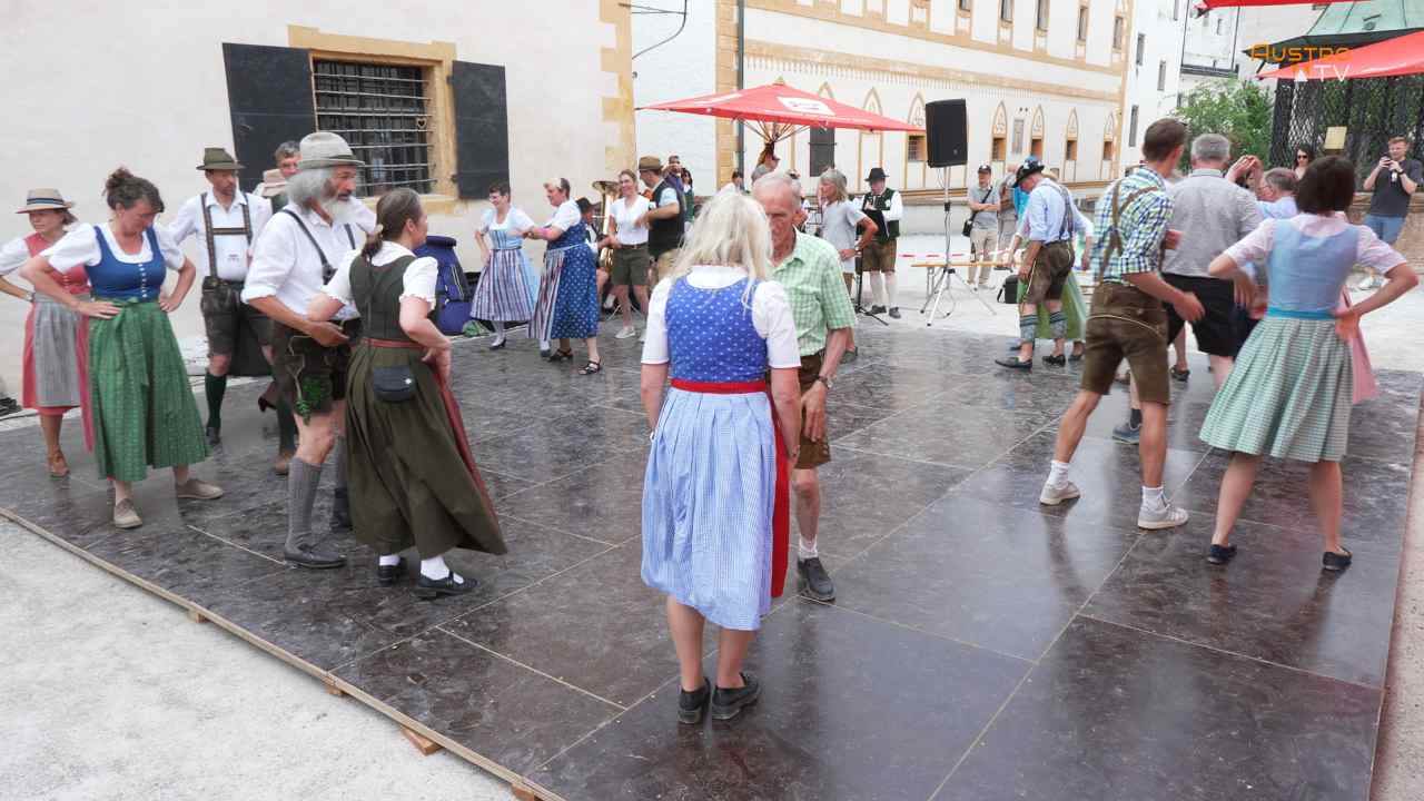 Volkstanztag der Flachgauer Heimatvereine 2026