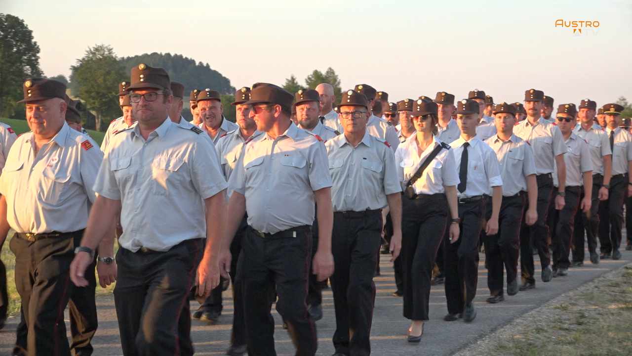 Bezirksfeuerwehrfest Kobernaußen 2026