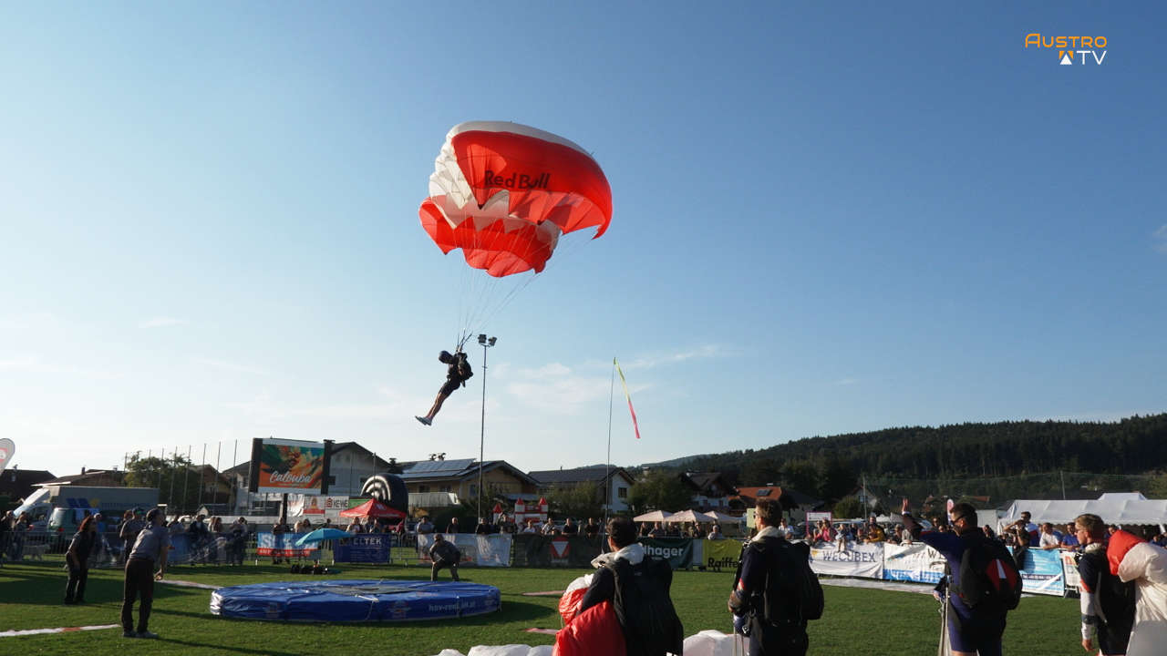 Weltcup im Fallschirm-Zielspringen Thalgau 2026
